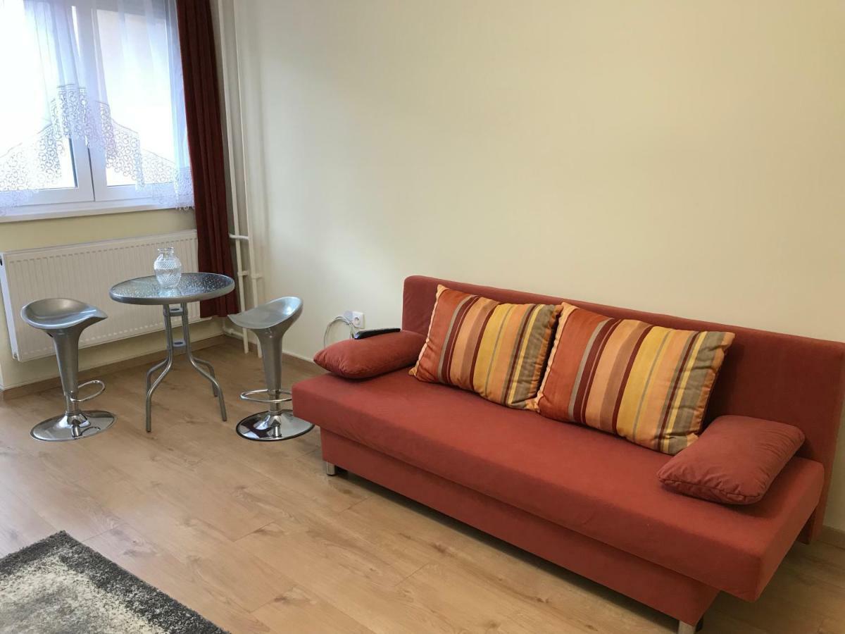 Ella Apartman Debrecen Exterior photo